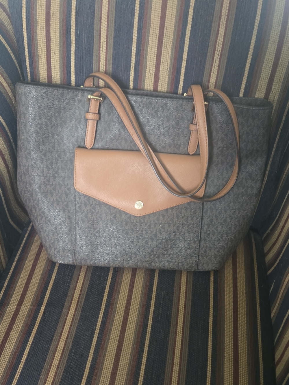 Authentic Michael Kors Tote
